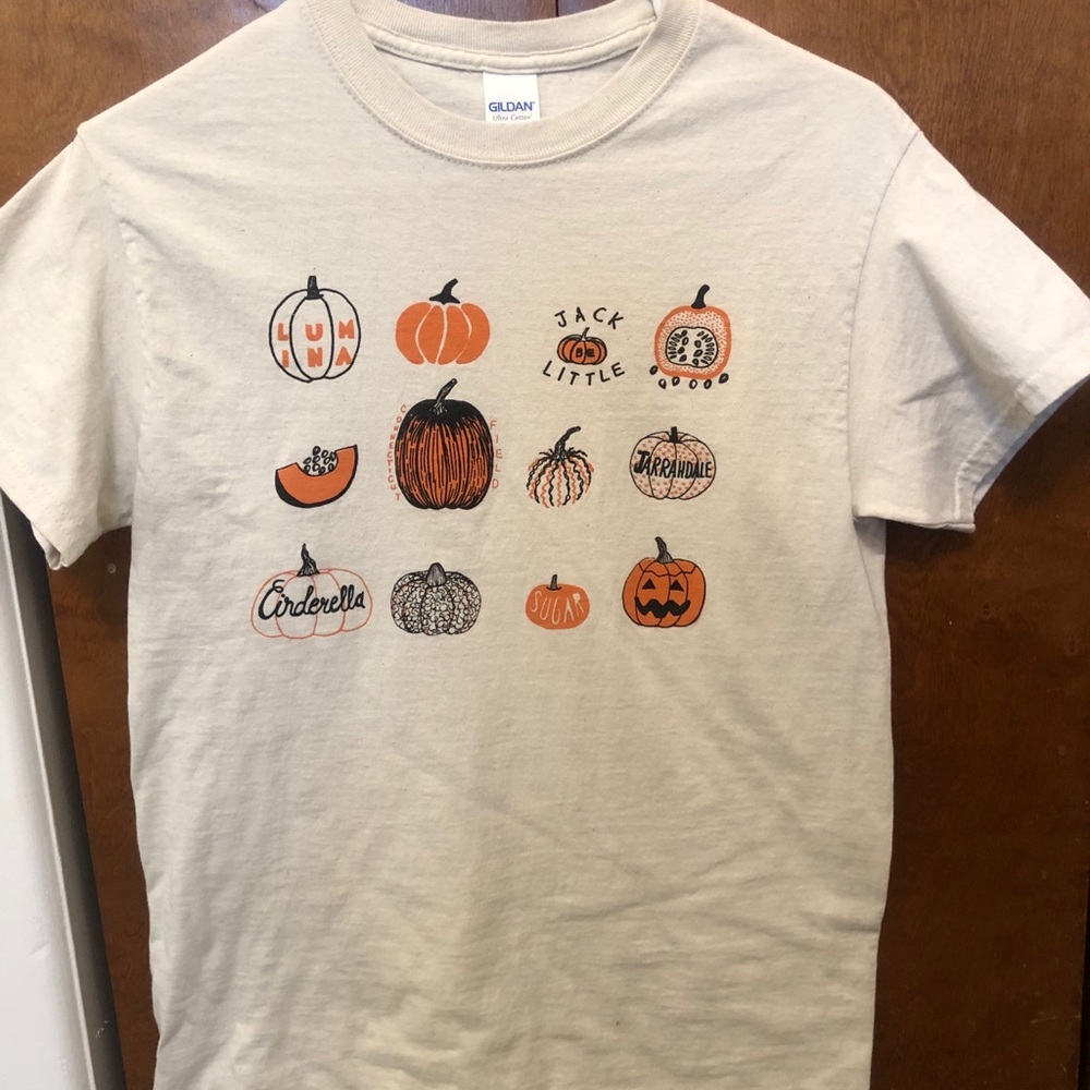 Pumpkin shirt 🎃